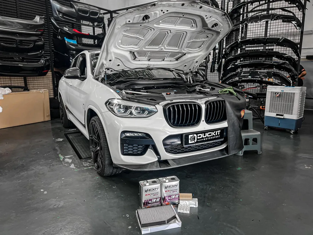 Engine Oil Service