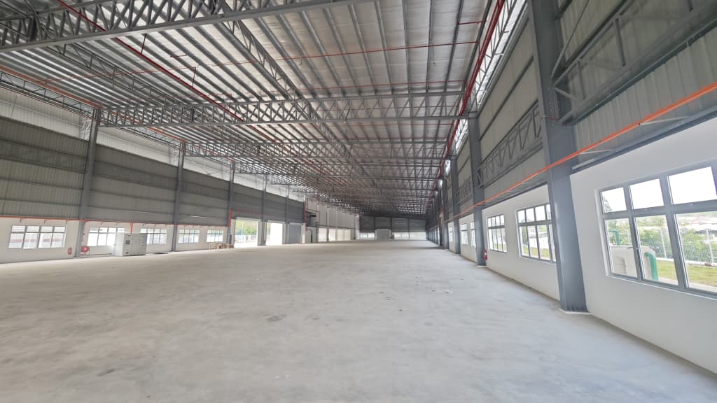 Kempas 2.22 Acres Detached Factory with Mezzanine Office Floor