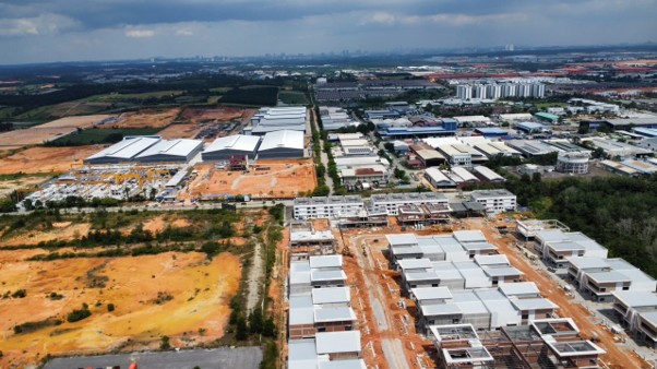 Senai land 30 Acres