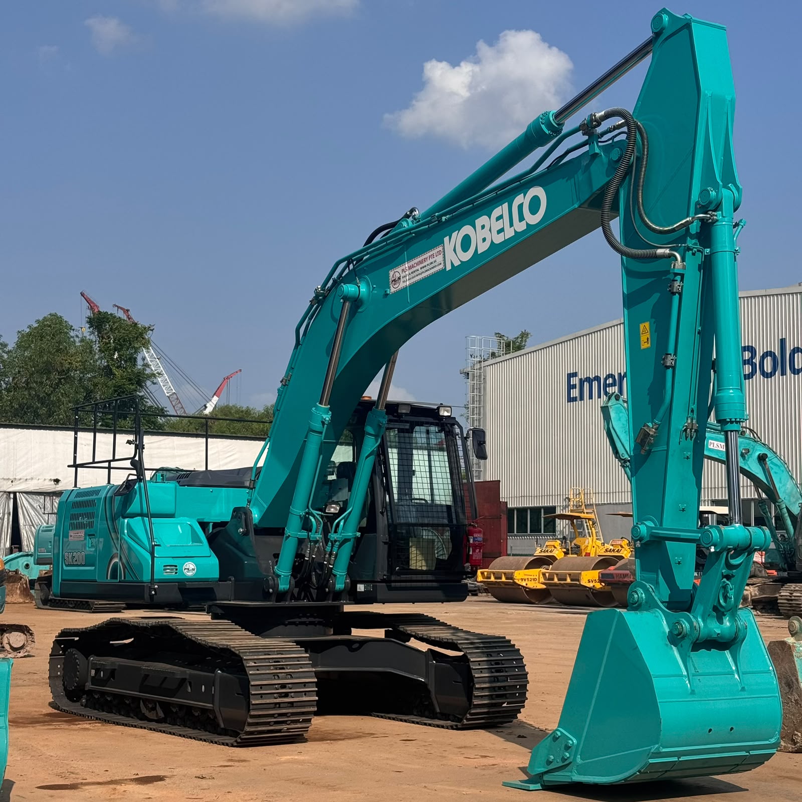 KOBELCO SK200